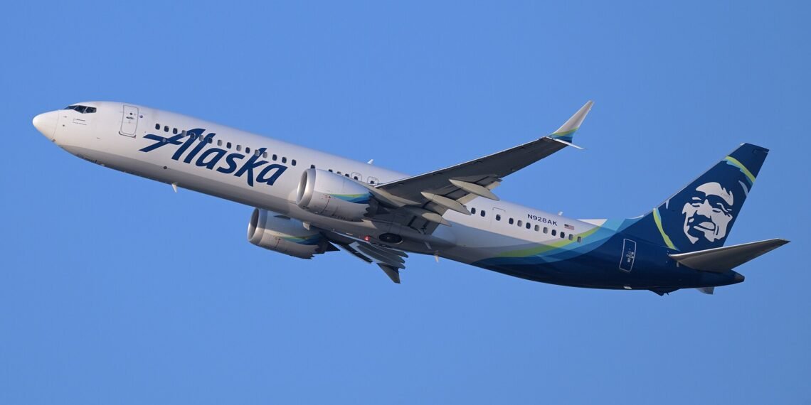 Alaska Airlines Boeing 737-9 MAX N928AK departing Boston June 2025 1