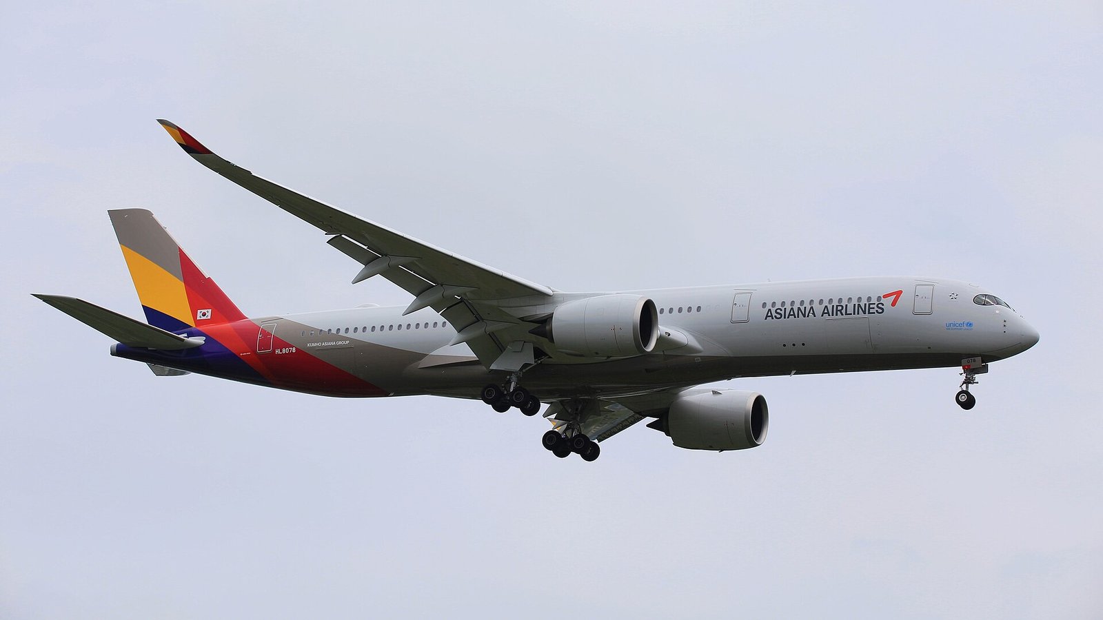 Asiana Airlines, Airbus A350-941, HL8078