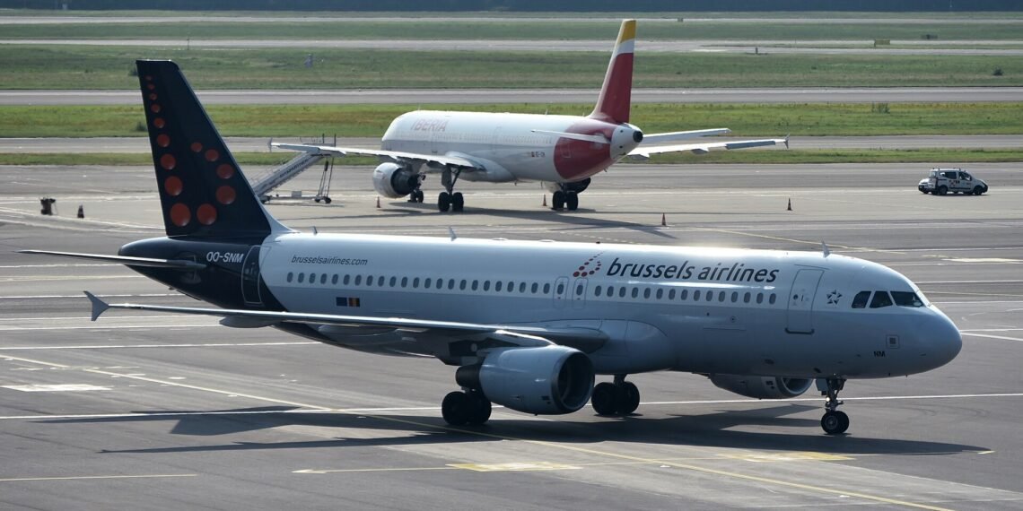 Brussels Airlines Airbus A320 OO-SNM Milan Malpensa 2024 (02)