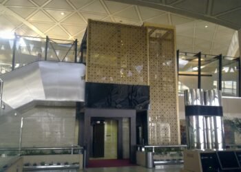 King Khalid International Airport, Riyadh Saudi Arabia - panoramio (2)