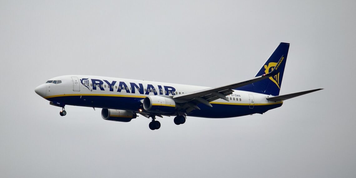 A Ryanair Boeing 737